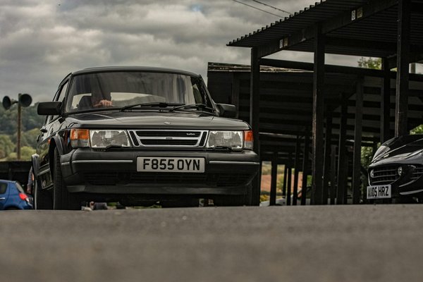 Location d'un utilitaire à besançon : choisir le bon véhicule pour chaque besoin